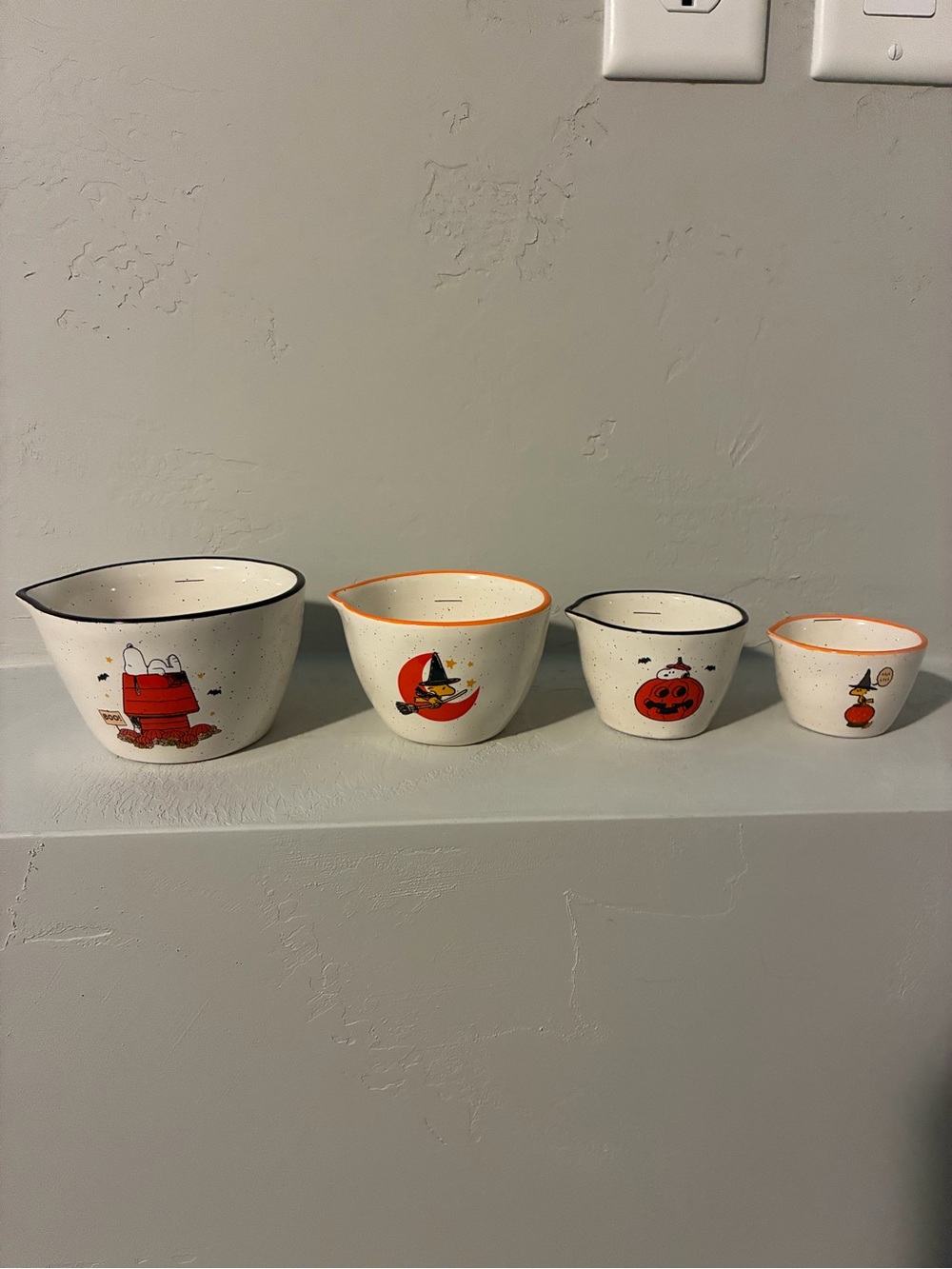 Rae Dunn snoopy Halloween double sided measuring cups